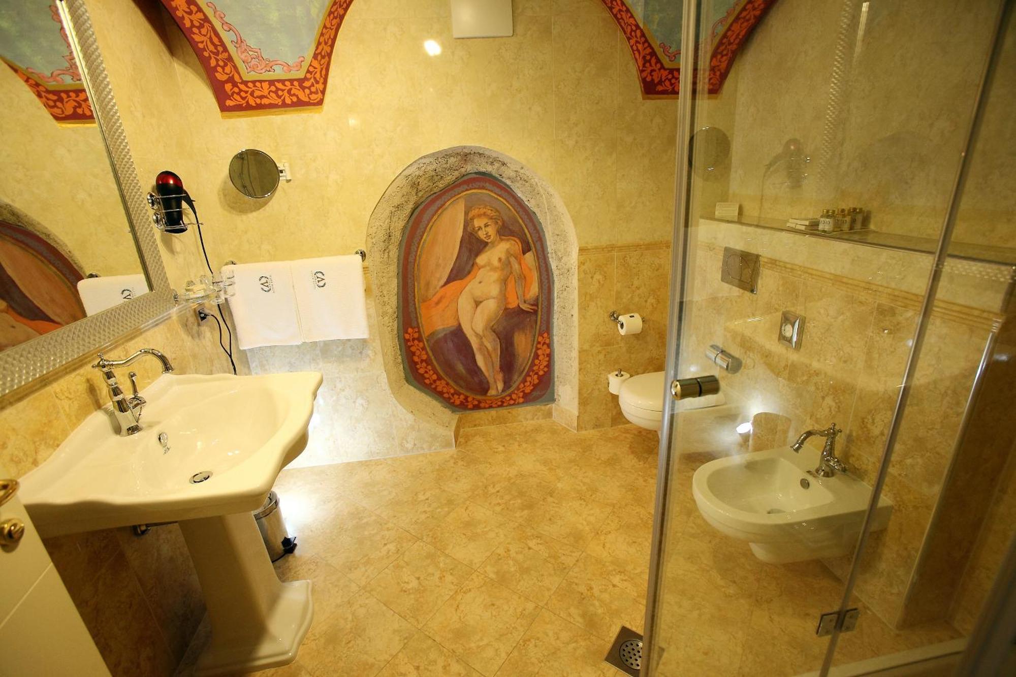 Hotel Actum Kranj Luaran gambar