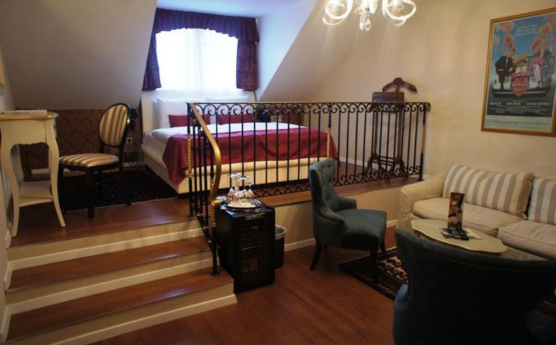 Hotel Actum Kranj Luaran gambar