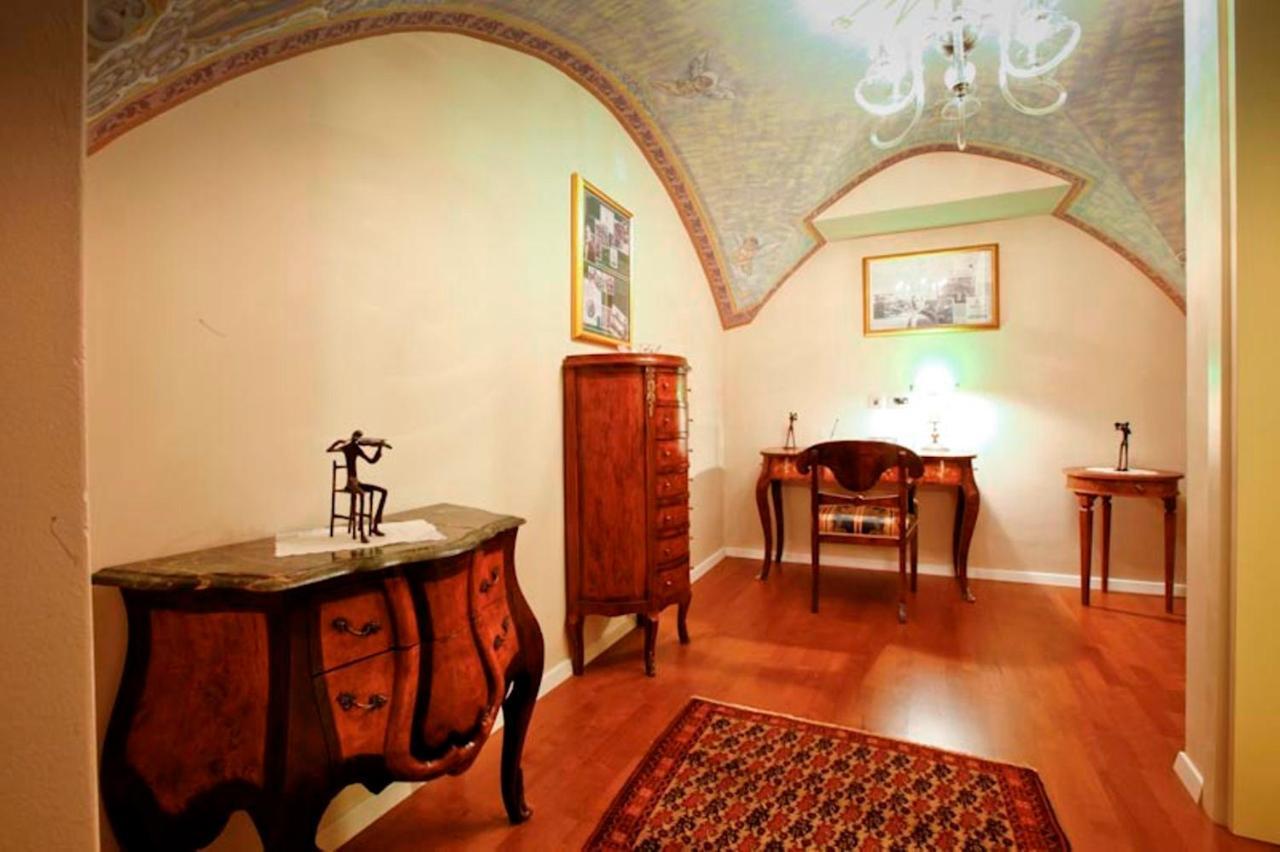 Hotel Actum Kranj Luaran gambar